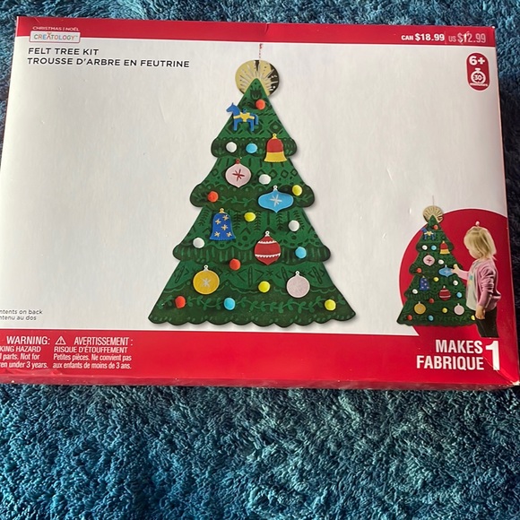 Creatology felt Christmas tree craft kit - Picture 1 of 12